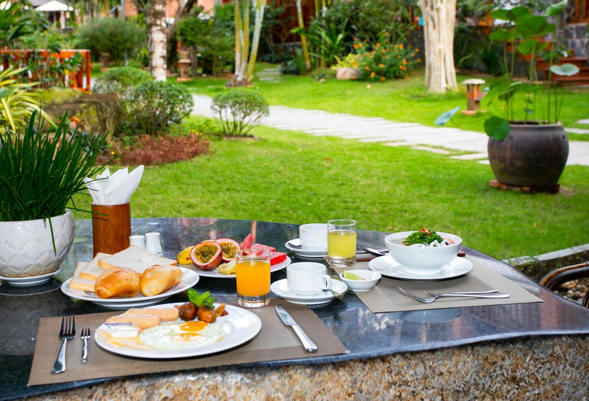 Nadine Resort&spa Khu nghỉ mát